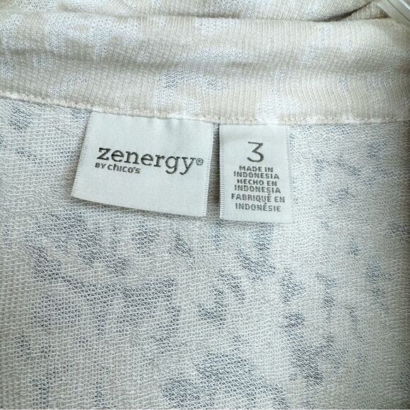 Chico's Zenergy Short-Sleeved 1/4 Zip Cowl Neck Drawstring Top Cream Size 3 [XL] - Picture 10 of 13